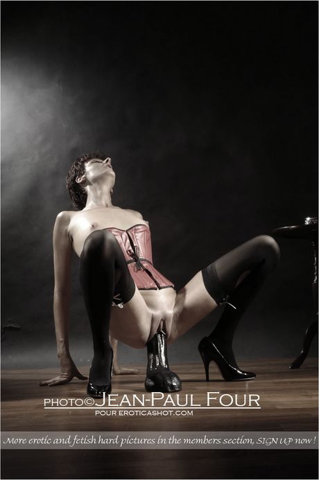 eroticashot 