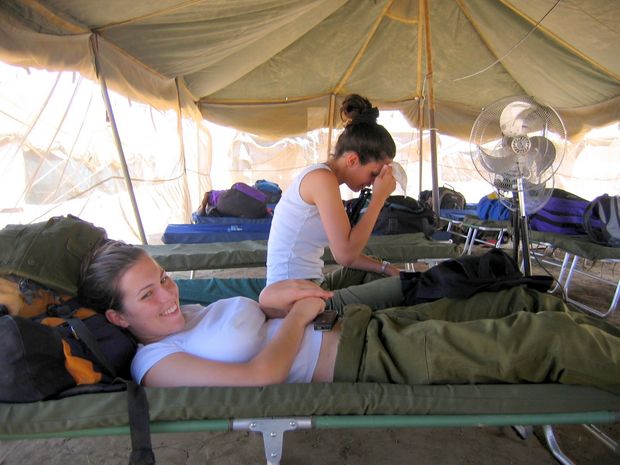 Israeli female soldiers