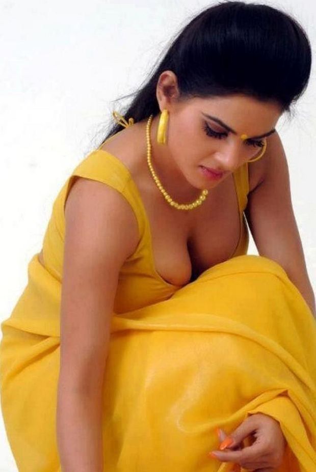 Indian NRI hot desi girls