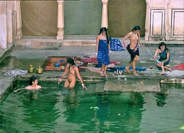 Pure Desi Bhabhi, Teen Girls Nude Bath Pics Pure Desi Bhabhi outdoor bath pics, Desi Teen Girls Nude Bath Pics with her partners in bathroom,… View Post