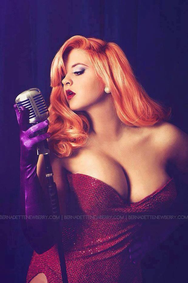 Excellent Jessica Rabbit cosplay