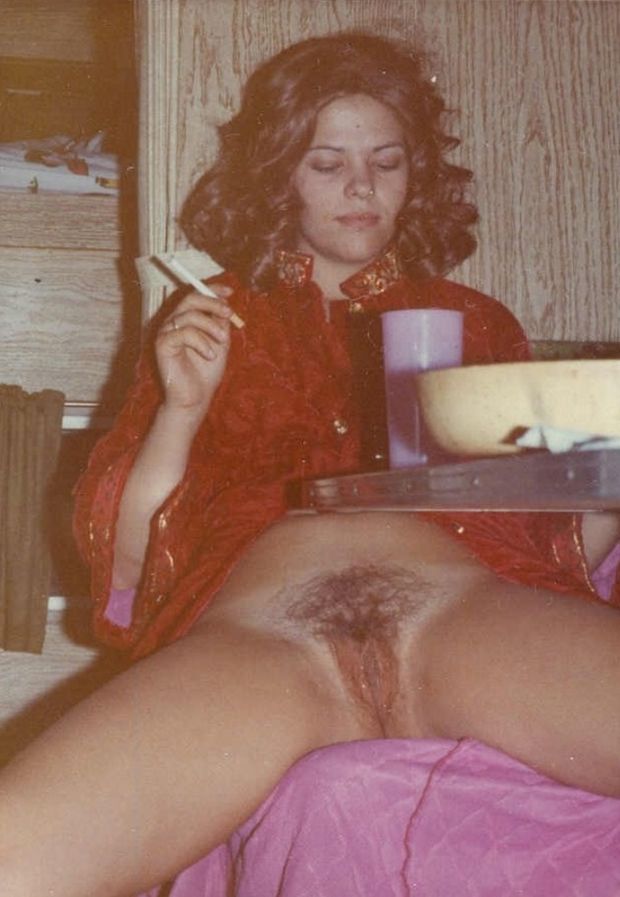 70s hairy pussy and cigarette at table