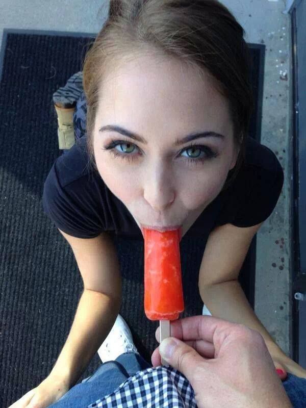 Riley Reid sucks a popsicle