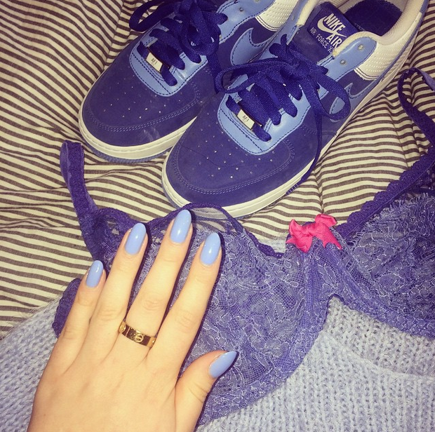 Matching Bra, Nikes and Nails