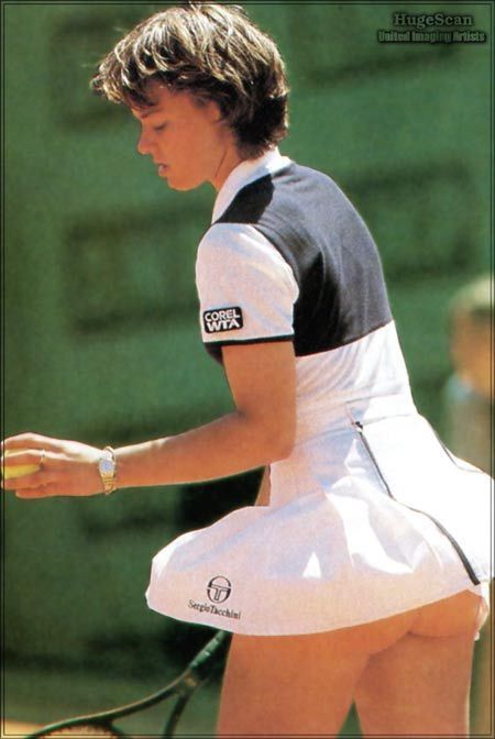 Martina Hingis ass