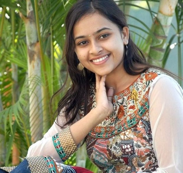 Meri Virgin Chut Pe Bheya Ne Lund Dalkar Seal Tod... - Sunitaprusty