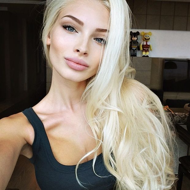 Alena Shishkova Raccoonjack 