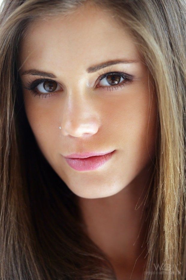 Little Caprice beautiful face