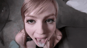 Dolly Schulmaedchen Geile Cumshot