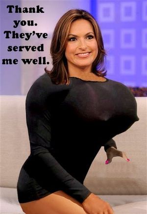 Mariska hargitay titties