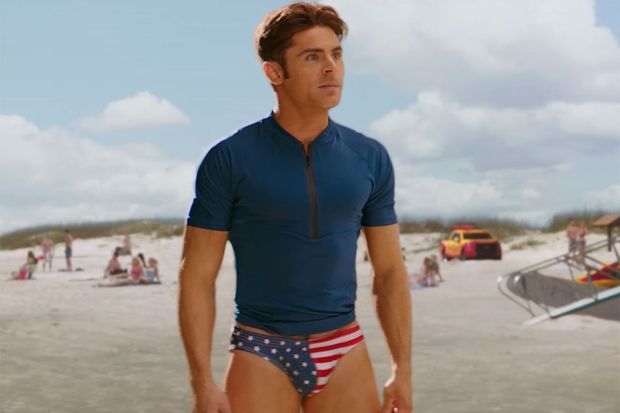 Daddy AF Zac Efron and his bulge in Bay Watch!