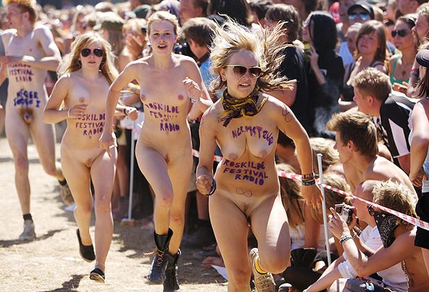 Roskilde festival - naked run