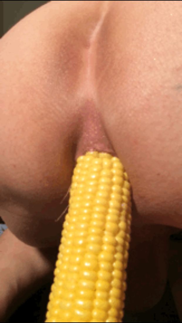 Gripping corn