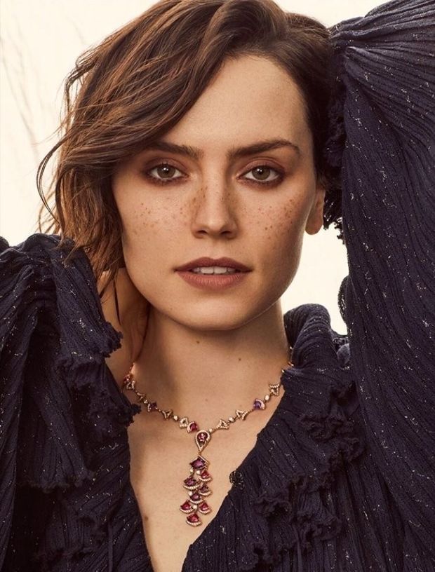 Daisy Ridley-Harpers Bazaar 2020