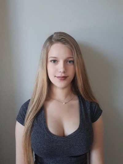 Busty Pretty Lady