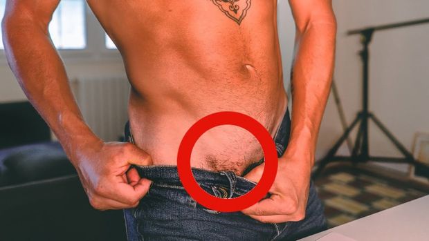 Spanish youtuber: Chema Solís' nude (Close-Up)