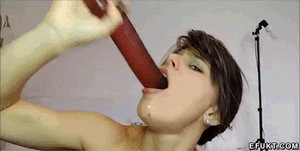 Makeout shorts vibrator cum mouth