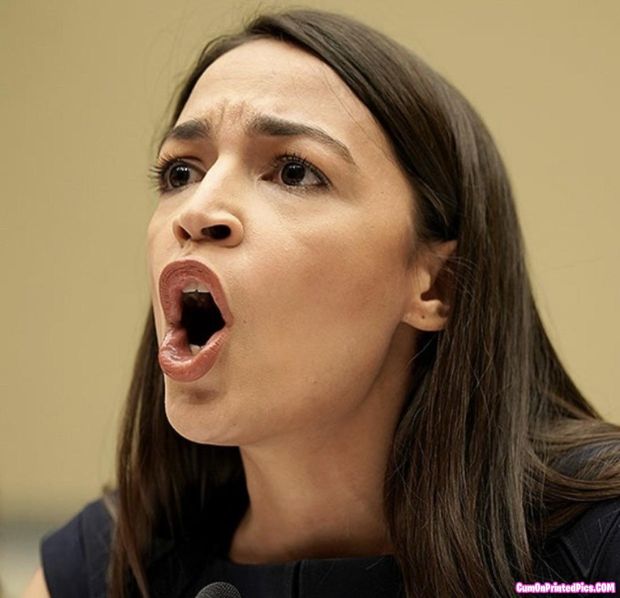 AOC shows her blowjob lips