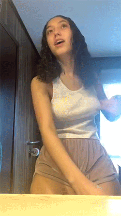 Teen Non-Nude