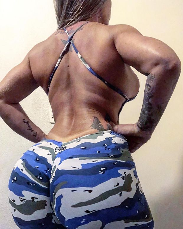 STRONG BACK N ASS