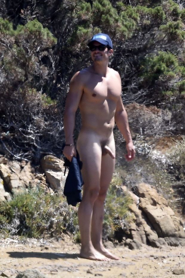 Orlando Bloom Nude Paparazzi Picture