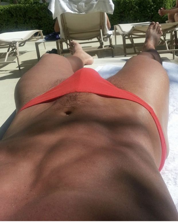 Sexy body tanning