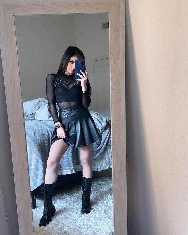 Chrissy Costanza big tits leather skirt