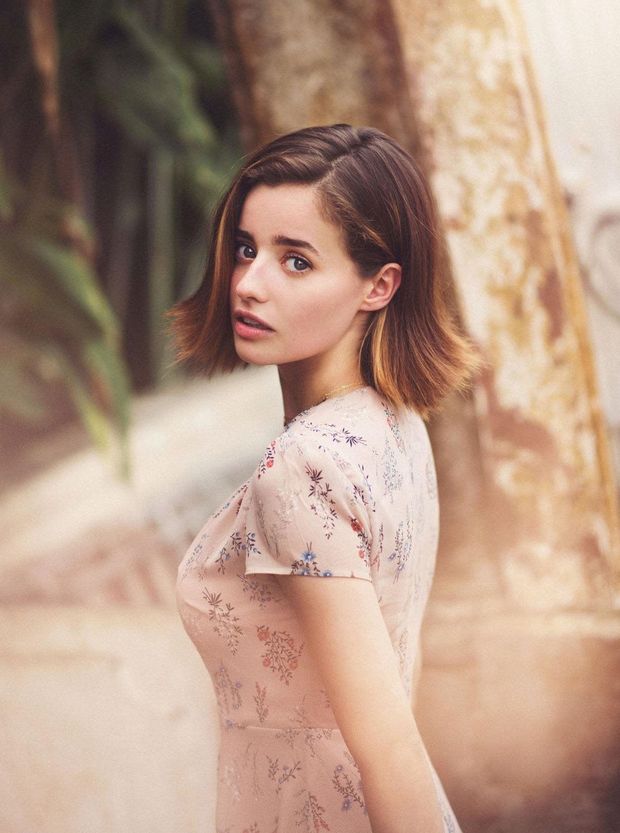 Holly Earl