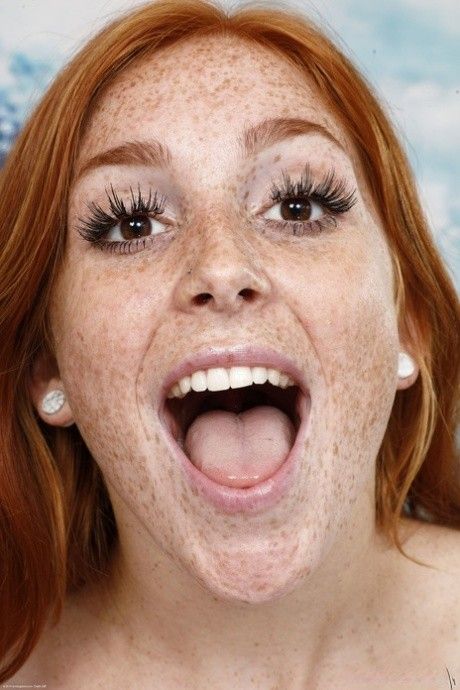 Sexy Jayme Rae wants your cum