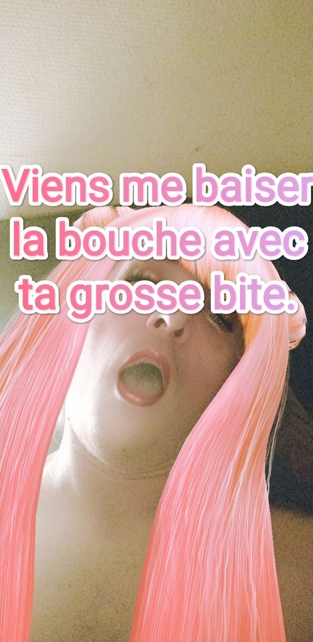 Viens défoncer ma bouche de pute