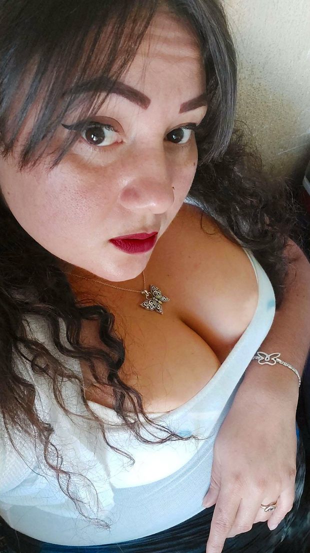 Guatemalan Milf Mariana