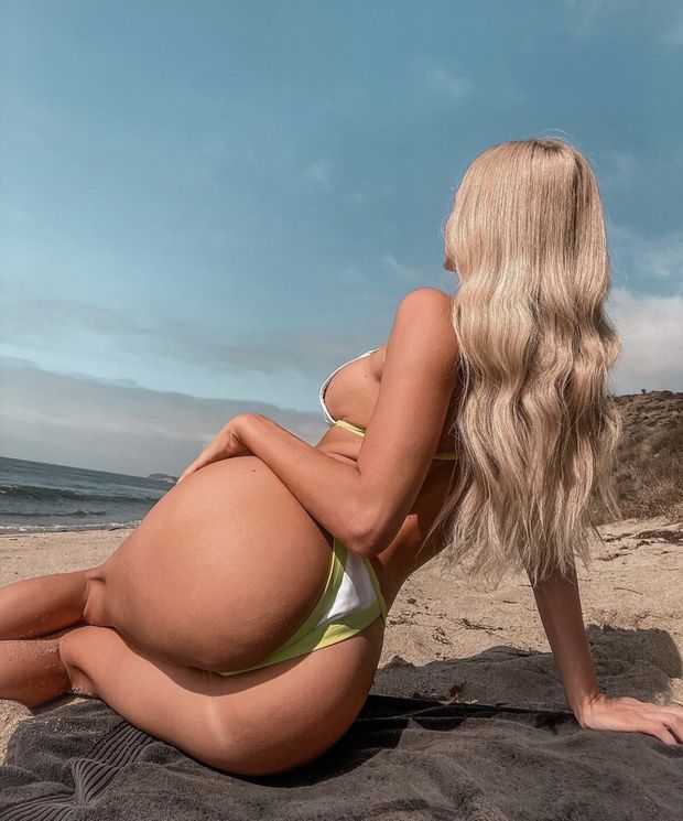 Beach ass