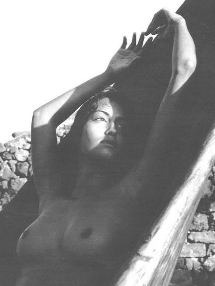 Yasmeen Ghauri, lounging topless (B&W)