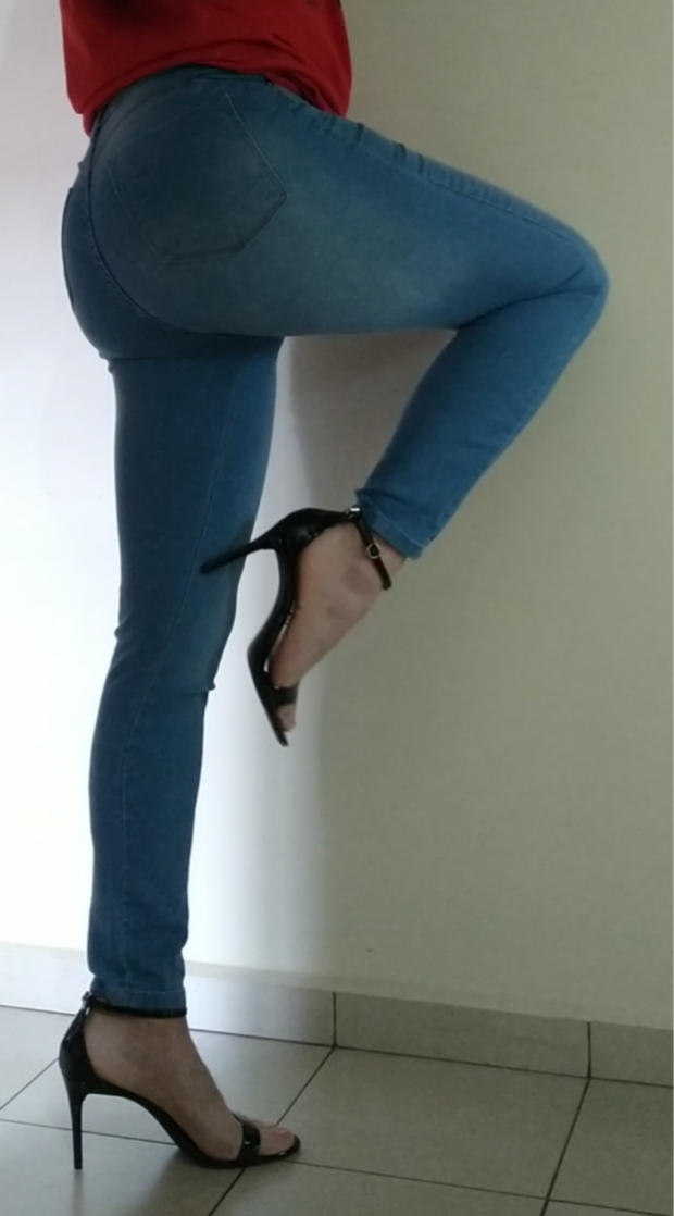 high heels ass