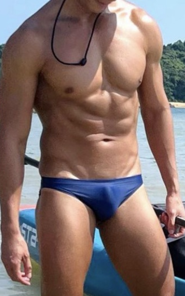 Speedo bulge