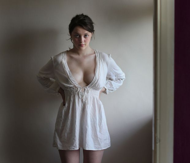 Model : Imogen Dyer