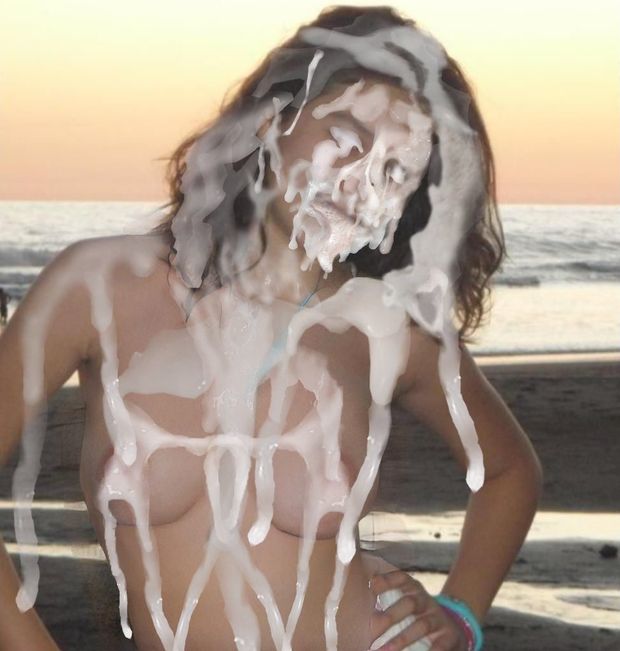 Sexy lil Spic teenslut Valeria Soledad Moncada gets a massive bukkake facial at the beach