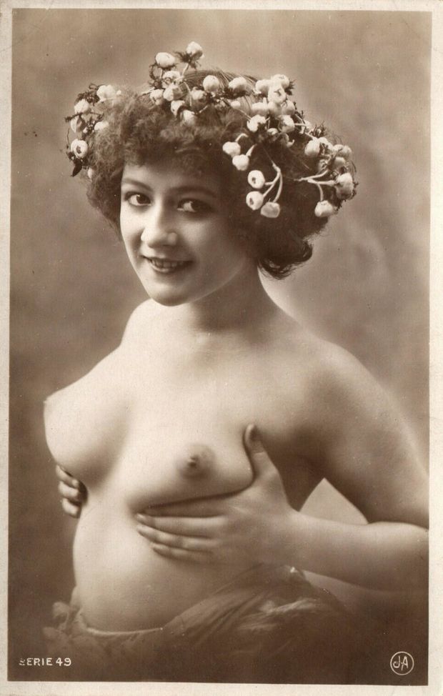 Vintage nude