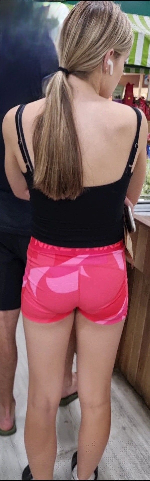 Hot pink shorts on store cutie 5