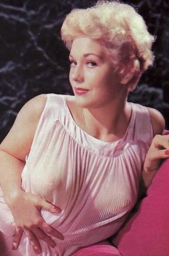 Kim Novak in See-thru Negligee