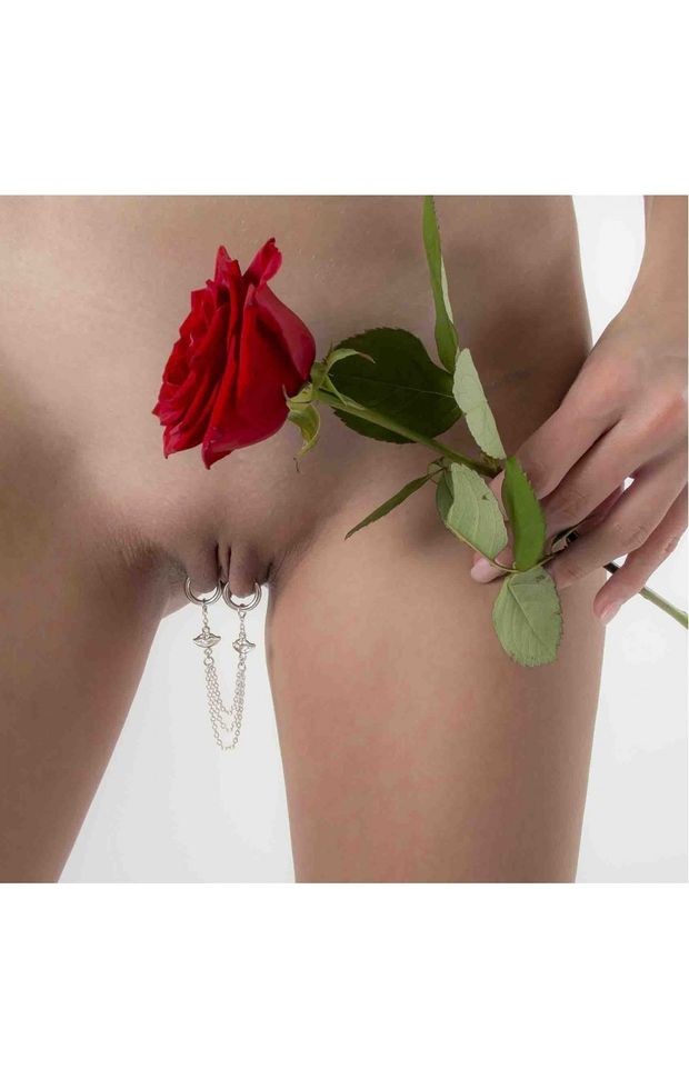 Kiss Kiss - Non-Piercing Silver Kisses Labia Jewelry