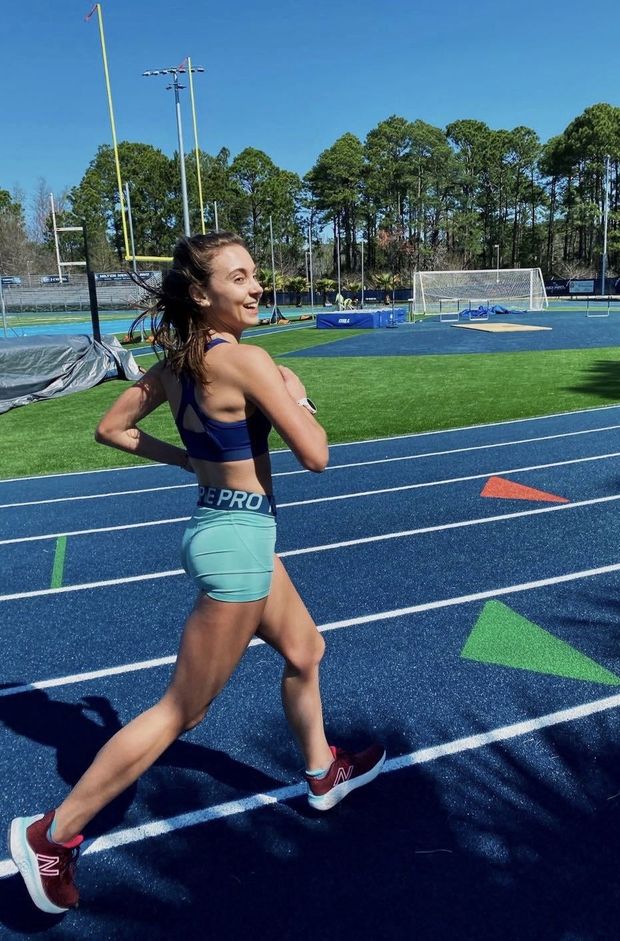 Perfect brunette college track athlete