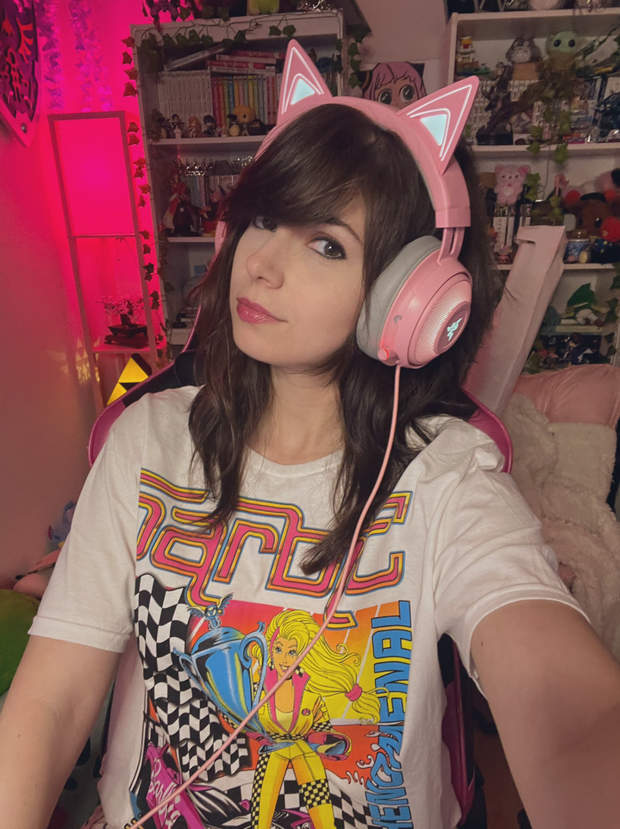 Kaitlin Witcher (Streamer) - Cute Gamer