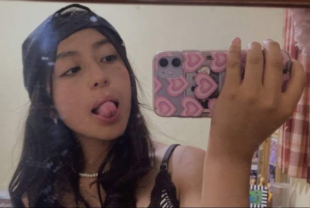 Bonita, gorra, chola