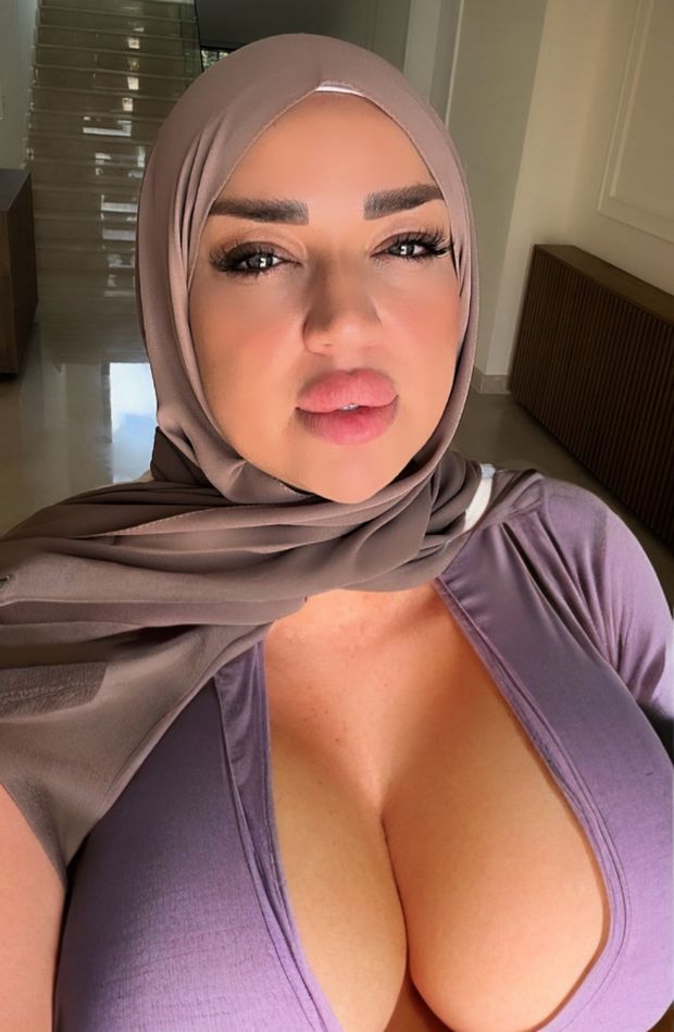 Zainab berjawi leaked big boob