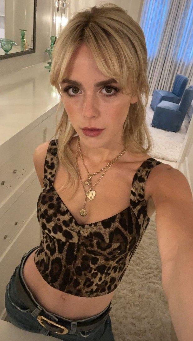 Kiernan Shipka - Looking Hot In Leopard Print Top